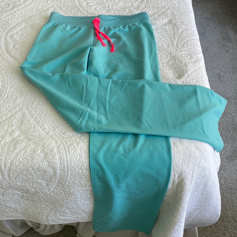 Figs Scrub Pants in Light Blue, Size Small